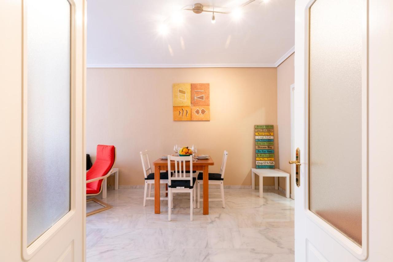 Centrico II Donkey Parking Incluido Apartment Seville Exterior photo