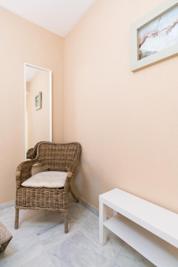 Centrico II Donkey Parking Incluido Apartment Seville Exterior photo