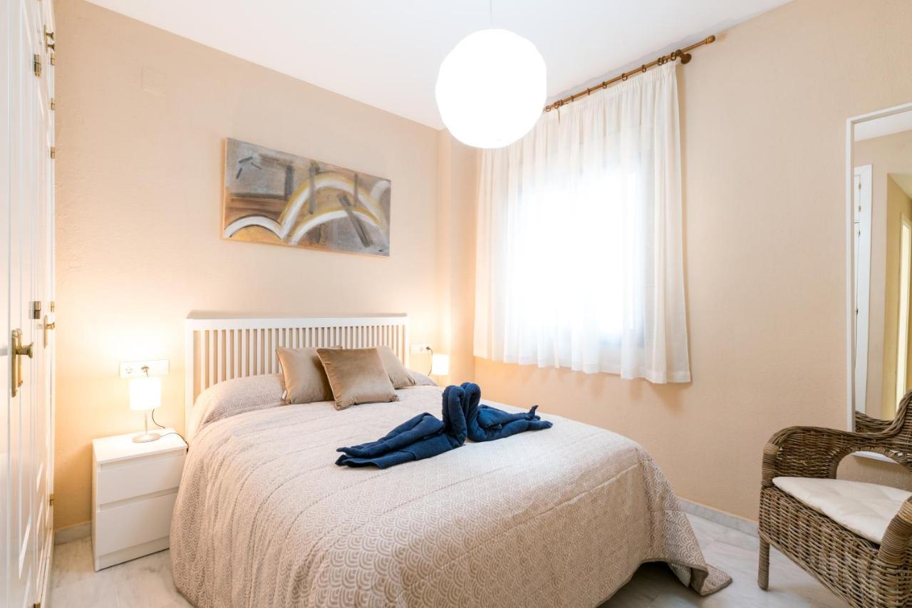 Centrico II Donkey Parking Incluido Apartment Seville Exterior photo
