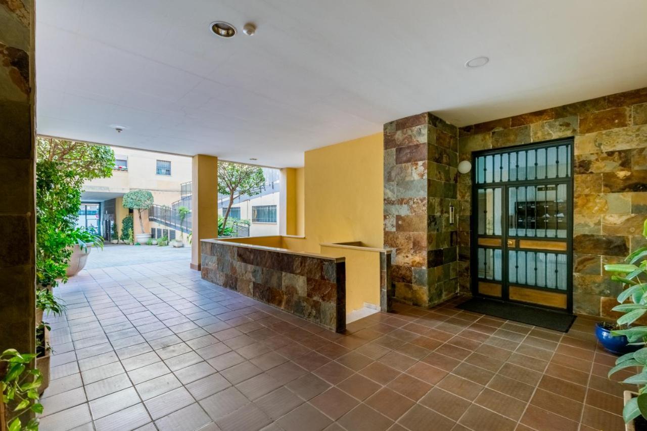 Centrico II Donkey Parking Incluido Apartment Seville Exterior photo